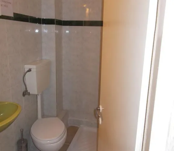 德罗西亚公寓 艾斯普罗瓦塔